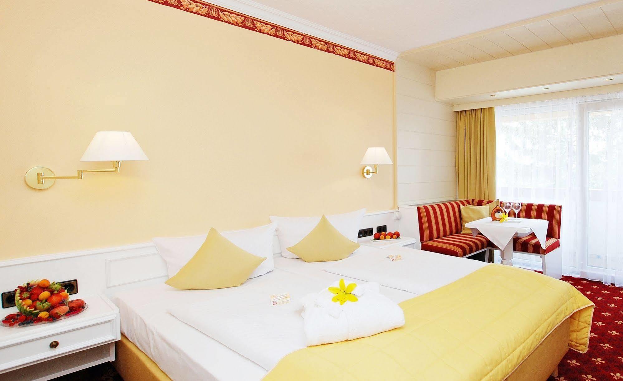 Hotel Wittelsbacher Hoeh فورتسبورغ المظهر الخارجي الصورة