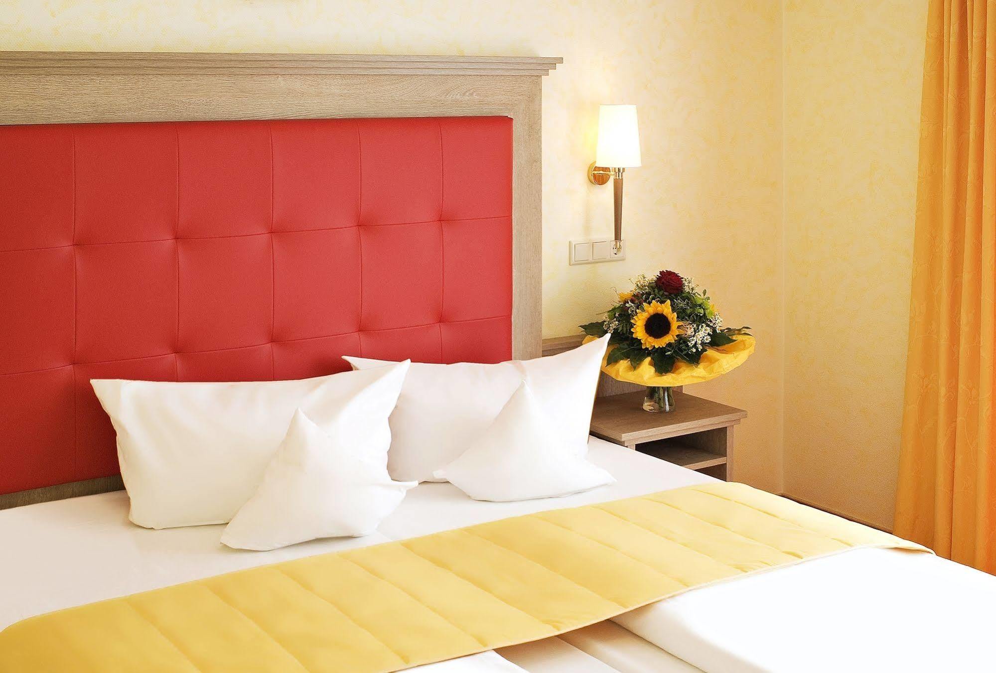 Hotel Wittelsbacher Hoeh فورتسبورغ المظهر الخارجي الصورة
